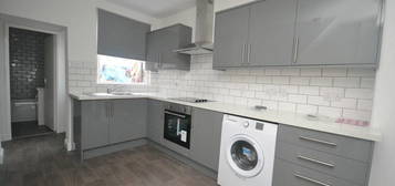 2 bedroom terraced house