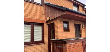 2 bed flat to rent