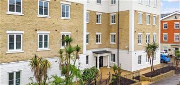 Flat for sale in The Railstore, Station Court CM12