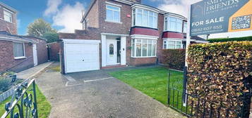 3 bedroom semi-detached house for sale