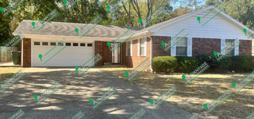 24 Fair Oaks Dr, Conway, AR 72034