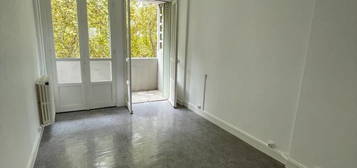 Studio  à louer, 1 pièce, 30 m², Étage 5/0