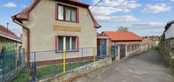 Rodinný dům, 284 m² + 446 m² pozemek, Dolní valy, Jemnice