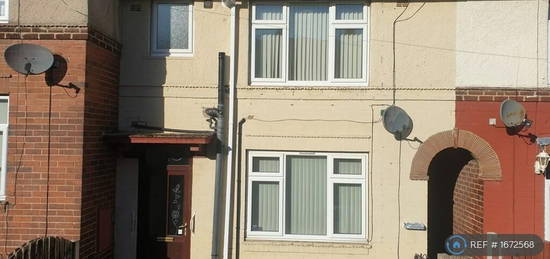 3 bedroom terraced house