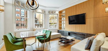 Flat to rent in Palace Place Mansions, 36 Kensington Court, London W8