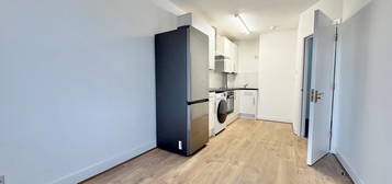 2 bed flat to rent