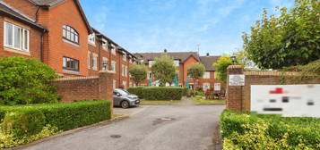 Flat for sale in Laburnum Court, Millstream Way, Leighton Buzzard LU7