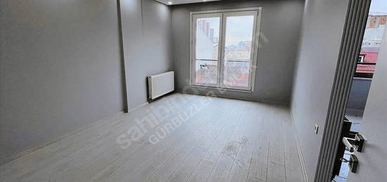 **SATILIK 3+2 160M² SIFIR ANKASTRE KOMBİLİ GÜNEY CEPHE DUBLEKS**