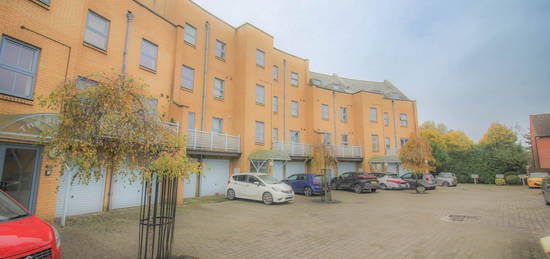 Flat for sale in Maunsell Road, Weston Village, Weston-Super-Mare BS24