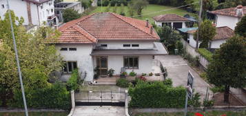 Villa unifamiliare corso Italia 41, Centro, Porcia