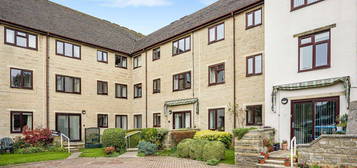 Flat for sale in Barclay Court, Trafalgar Road, Cirencester, Gloucestershire GL7