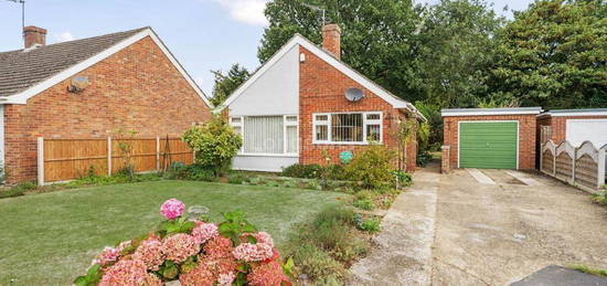 2 bedroom detached bungalow for sale