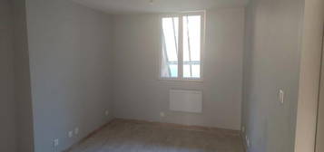 Appartement  à louer, 2 pièces, 1 chambre, 45 m²