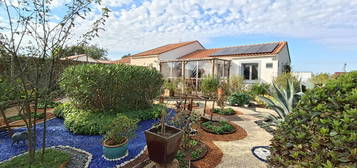 CORCOUÉ SUR LOGNE Bourg - Maison 2 chambres avec garage et jardin