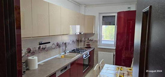 Apartament 3 camere, Politehnica