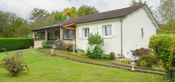 Maison de 6 pièces (130 m²) à vendre à RILHAC RANCON