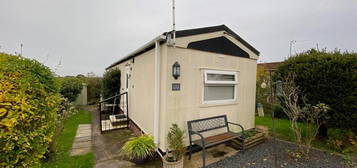 Mobile/park home for sale in Hook Bank Residential Mobile Homes, Hanley Castle, Worcester WR8