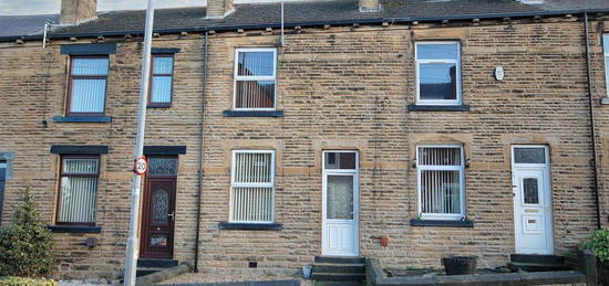 Terraced house to rent in Fall Lane, East Ardsley, Wakefield WF3