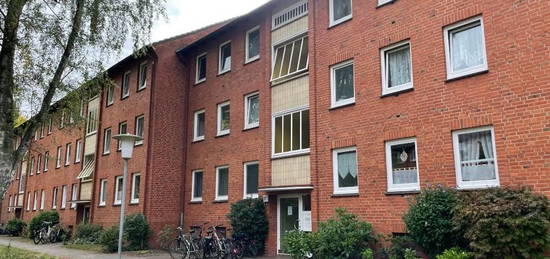 Gepflegte 2,5-Zimmer Wohnung mit großem Balkon