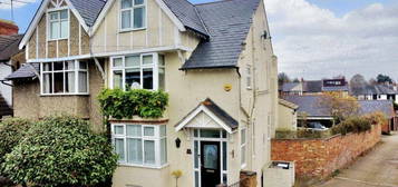 4 bedroom semi-detached house for sale