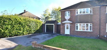 3 bedroom semi-detached house for sale