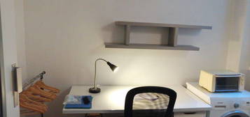 Location studio 17m2 Paris 75014