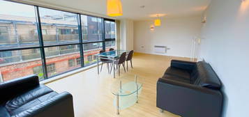 Flat to rent in Tempus Tower, 9 Mirabel Street M3