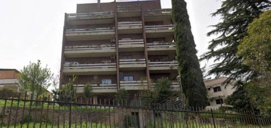 Quadrilocale all'asta in via Achille Mauri, 28