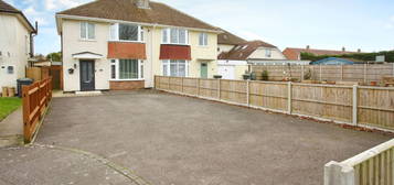 3 bed semi-detached house for sale