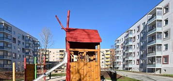 3-Raum-Wohnung mit Balkon in Schönefeld