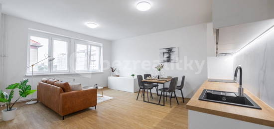 Prodej bytu 3+kk 71 m², Sokolovská, Hlavní město Praha