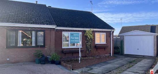 2 bedroom semi-detached bungalow for sale