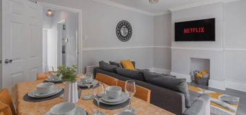 Maisonette to rent in Prestonville Road, Brighton BN1