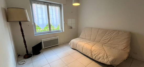 Location appartement 1 pièce 17 m²