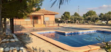 Chalet en Abanilla