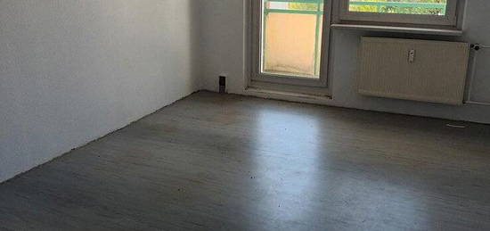 Schöne 4 Zimmerwohnung mit Balkon