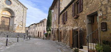 Quadrilocale via Ansano Landucci 69, Montefollonico, Torrita di Siena