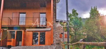 Casa o chalet de alquiler en De la Borda-olia, Bellver de Cerdanya