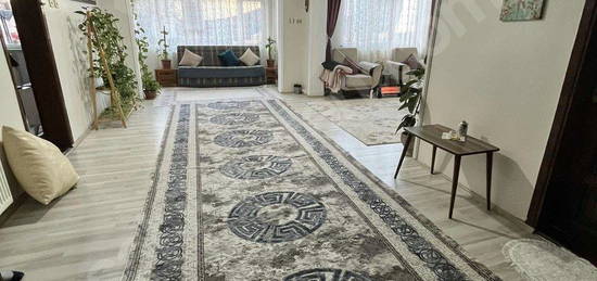 TARI EMLAK'TAN SATILIK DOĞALGAZLI SİTEDE 2+1 DAİRE