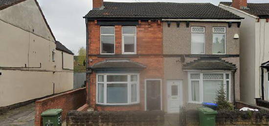 2 bedroom semi-detached house