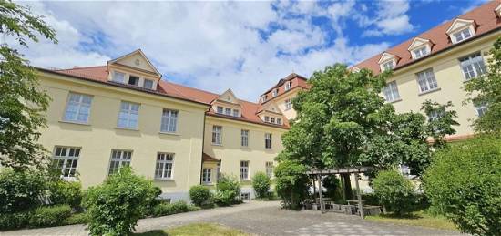Weingarten - Oberstadt 
Renovierte 2-Zimmer-Wohnung im "Welfenpalais"