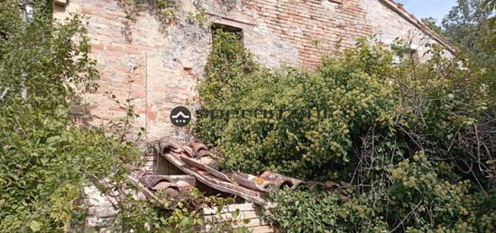 Casale/cascina in vendita in strada Pifferi, 1