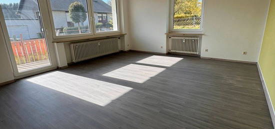 3 Zimmer mit Balkon