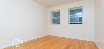 245 Suydam St Apt 1B, New York, NY 11237