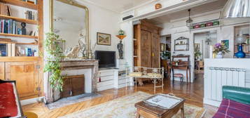 Appartement de 4 pièces de 98 m2 en vente à Paris 10 ème arrondissement - Idéal pour familles