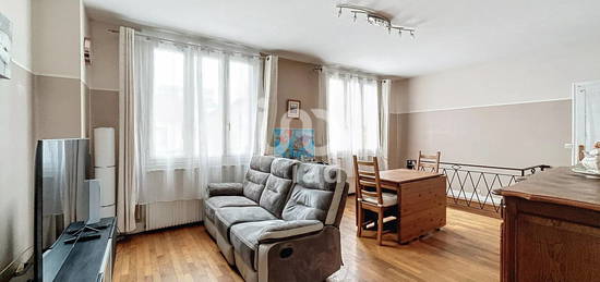 Vente maison 7 pièces 100 m²