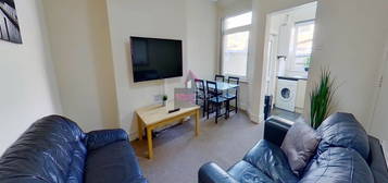 3 bed property to rent