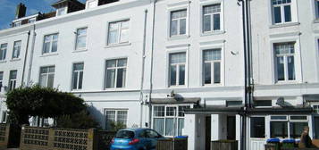 Flat to rent in Pelham Road, Seaford BN25