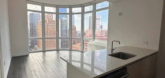 309 Gold St Apt 34A, Brooklyn, NY 11201