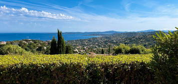 Studio climatisé avec vue panoramique et piscine chauffée